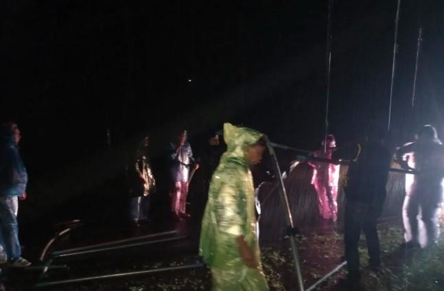 Akses Terputus, Evakuasi Korban Banjir Bandang Malalak Timur Terkendala Longsor