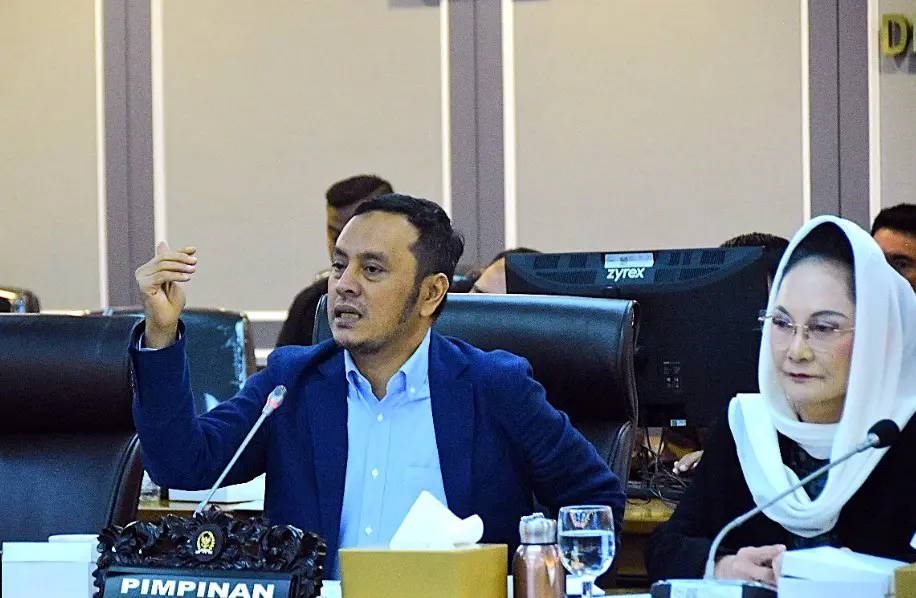 DPR Minta Setneg Tak Perlambat Proses Kewarganegaraan Anak Berkewarganegaraan Ganda