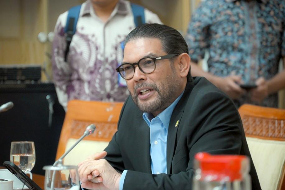 Anggota DPR Minta Presiden Prabowo Tetapkan Banjir Besar Sebagai Bencana Nasional