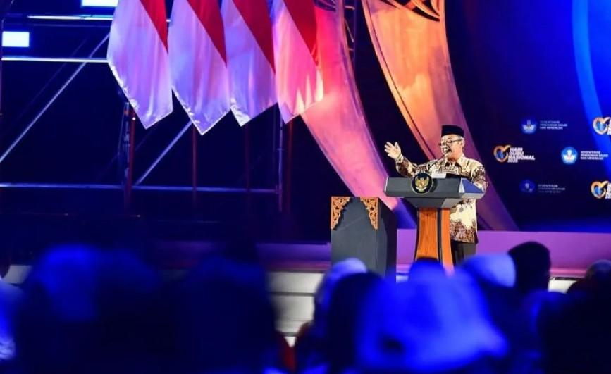 Pemerintah Laporkan Capaian Kesejahteraan Guru, Tunjangan Naik hingga Program PPG Diperluas