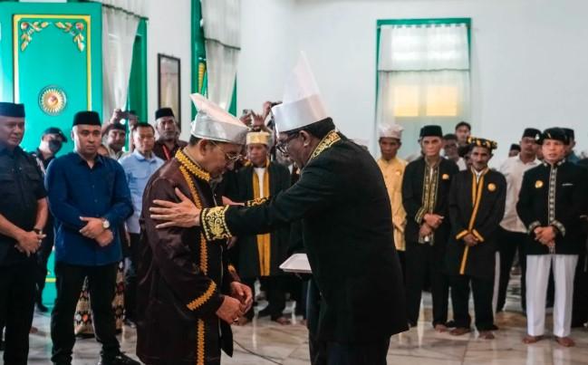 Fadli Zon Terima Gelar Kehormatan dari Kesultanan Tidore, Tegaskan Komitmen Majukan Budaya Nasional