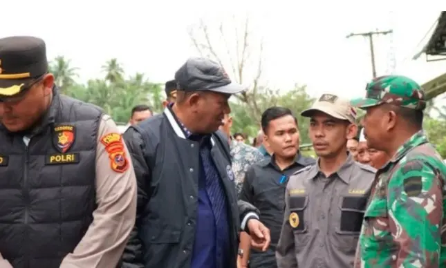 Banjir Rendam 15 Kecamatan di Langkat, Ribuan Warga Mengungsi dan Bantuan Terus Disalurkan