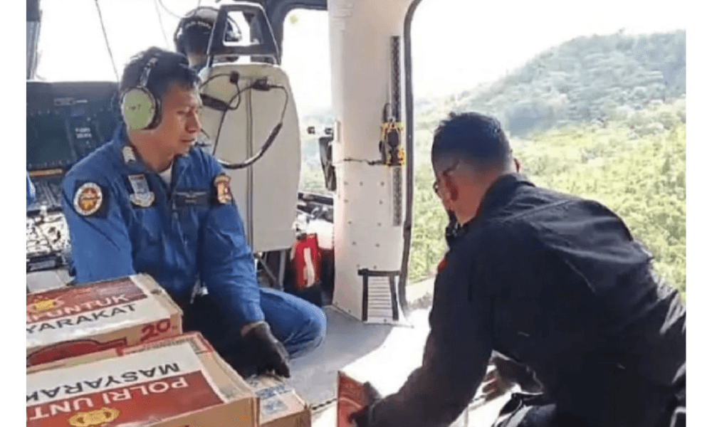 Polda Sumut Gunakan Helikopter Kirim Bantuan ke Desa Terisolasi Akibat Bencana