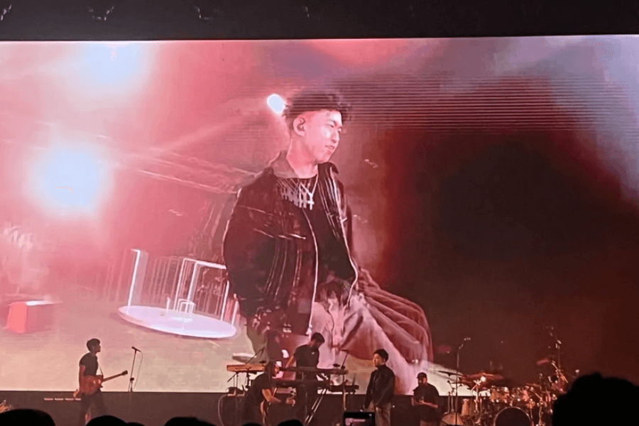 Rich Brian Guncang Jakarta Lewat Konser Pembuka Tur Dunia “Where Is My Head? 2025”