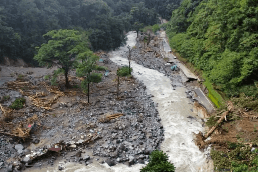 Banjir Bandang Padang Panjang 2025 Datang dari Arah Tak Terduga, Puluhan Warga Masih Hilang