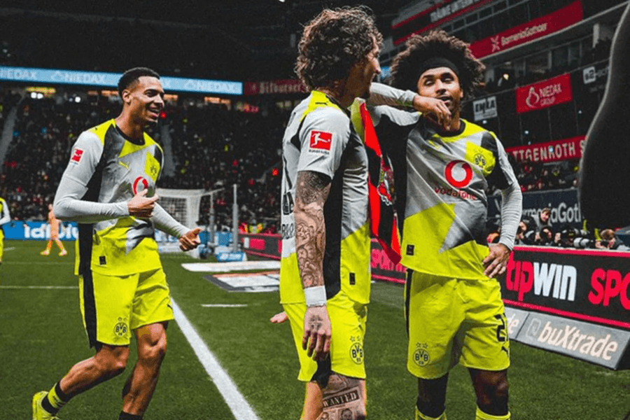 Borussia Dortmund Taklukkan Leverkusen 2-1, Hentikan Tren Kemenangan dan Naik ke Peringkat Tiga Bundesliga