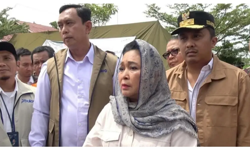 Titiek Soeharto Desak Penertiban Pembalakan Liar Usai Banjir Padang, Salurkan Bantuan Pangan ke Tiga Provinsi