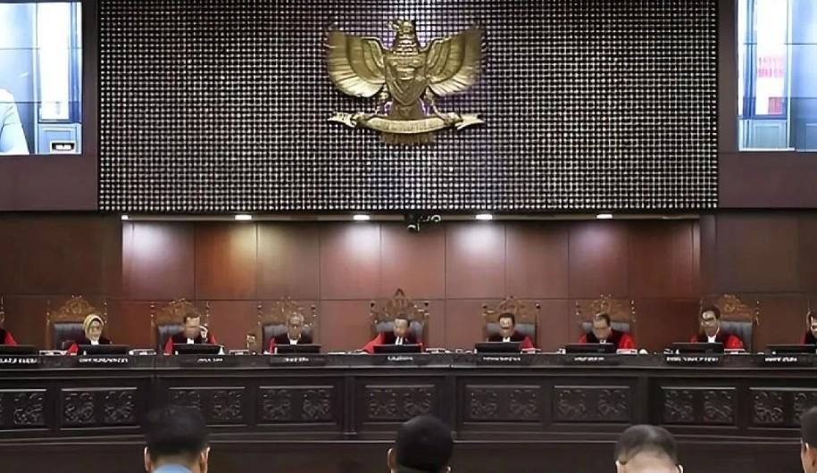 DPR dan Pemerintah Desak MK Tolak Uji Materi UU Kelautan Terkait Kewenangan Bakamla