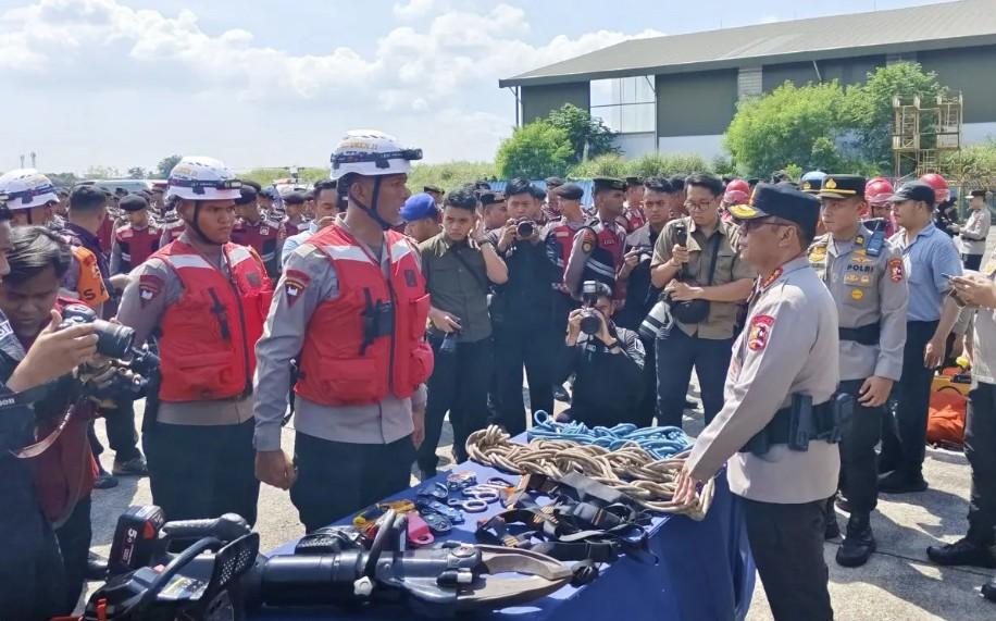 Polri Kerahkan 497 Personel Tanggap Bencana ke Aceh, Sumut, dan Sumbar dalam Operasi Kemanusiaan Terpadu