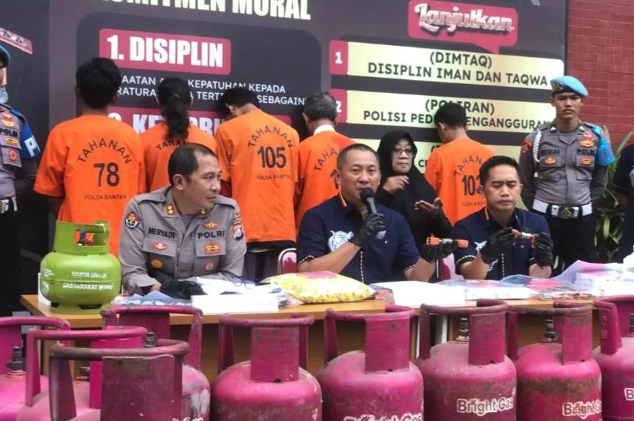 Polisi Bongkar Praktik Ilegal Isi Ulang LPG Subsidi ke Tabung Non-Subsidi di Tangerang, Pelaku Raup Ratusan Juta