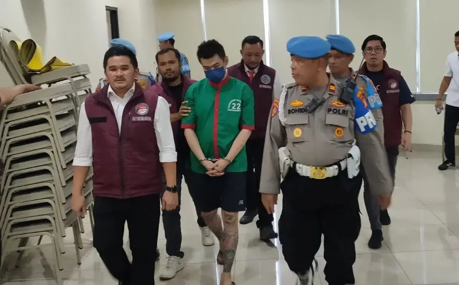 Polisi Tangkap Pengedar Narkoba WW yang Simpan Senjata Api Rakitan dan Amunisi Tanpa Izin