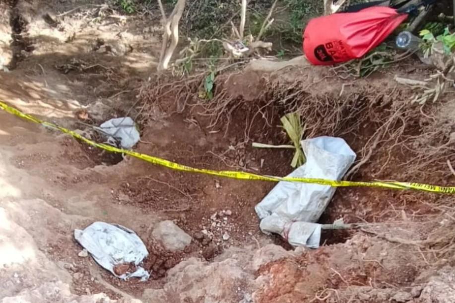 Penambangan Emas Ilegal di Kuta Pujut Sebabkan Longsor, Satu Penambang Tewas Tertimbun