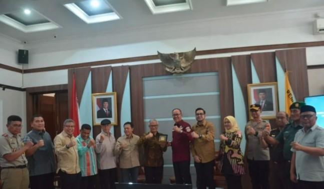 Apresiasi Komisi II DPR RI terhadap Kinerja Pemerintahan Kota Sukabumi dalam Kunjungan Kerja Spesifik