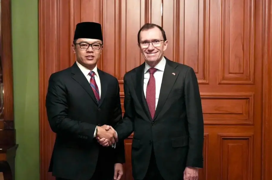 Menlu RI dan Menlu Norwegia Bahas Penguatan Kerja Sama Strategis di Tengah Peringatan 75 Tahun Hubungan Bilateral