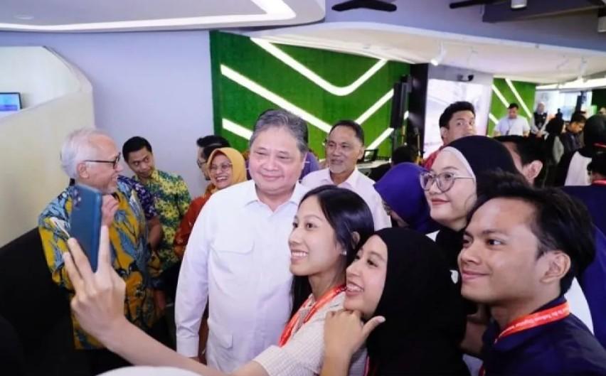 Airlangga Hartarto Dorong Peserta Magang Bangun Networking dan Siap Hadapi Tantangan Digital