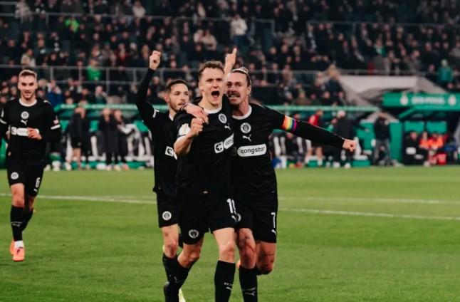 St Pauli Singkirkan Gladbach, Hertha Berlin Pesta Gol di Babak 16 Besar Piala Jerman