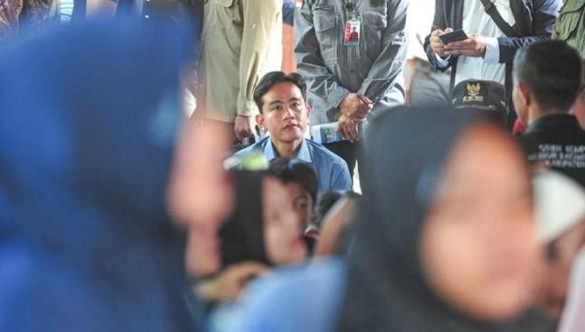 Wapres Gibran Percepat Distribusi Logistik dan Perbaikan Infrastruktur di Lokasi Bencana Sumatera