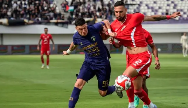 Carlos Pena Manfaatkan Jeda Liga untuk Benahi Performa Persita Jelang Hadapi Persik Kediri