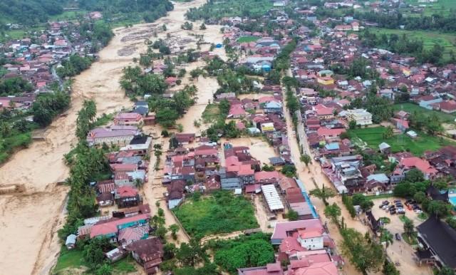 Perguruan Tinggi Aktif Tangani Bencana di Sumatera, 28 Posko dan Tim Medis Dikerahkan