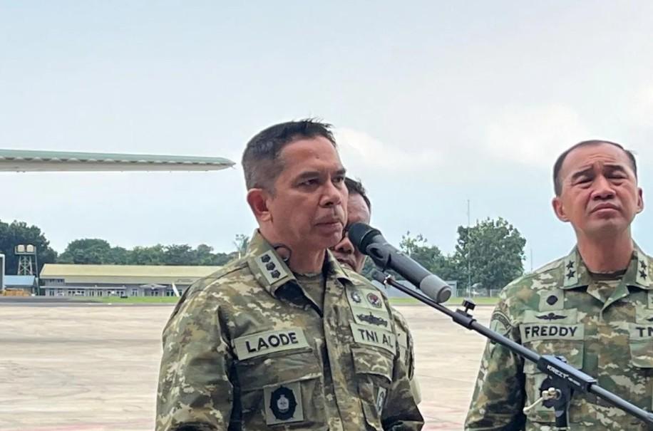 TNI AL Kerahkan KRI Bontang dan Kapal Rumah Sakit untuk Bantu Korban Banjir di Sumatera