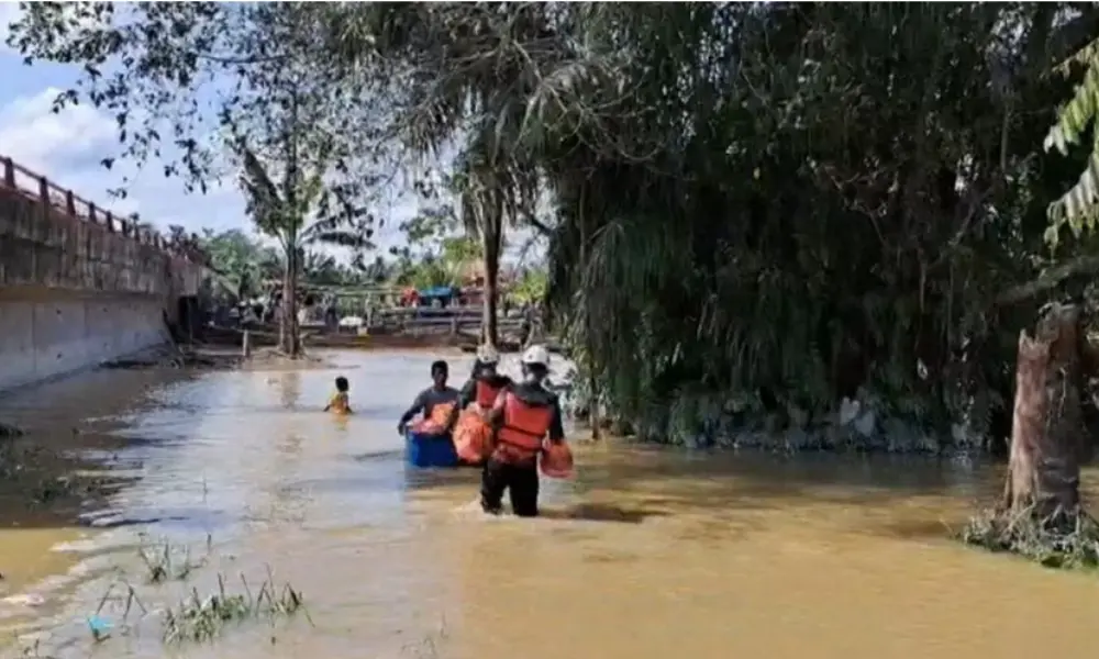 Bantuan Cepat PT Timah untuk Korban Banjir dan Longsor di Langkat, Sumut