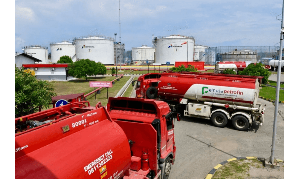 Pertamina Sukses Salurkan BBM ke Bireuen Meski Terisolasi Akibat Banjir, Relawan Tempuh Jalur Sulit Demi Energi Masyarakat