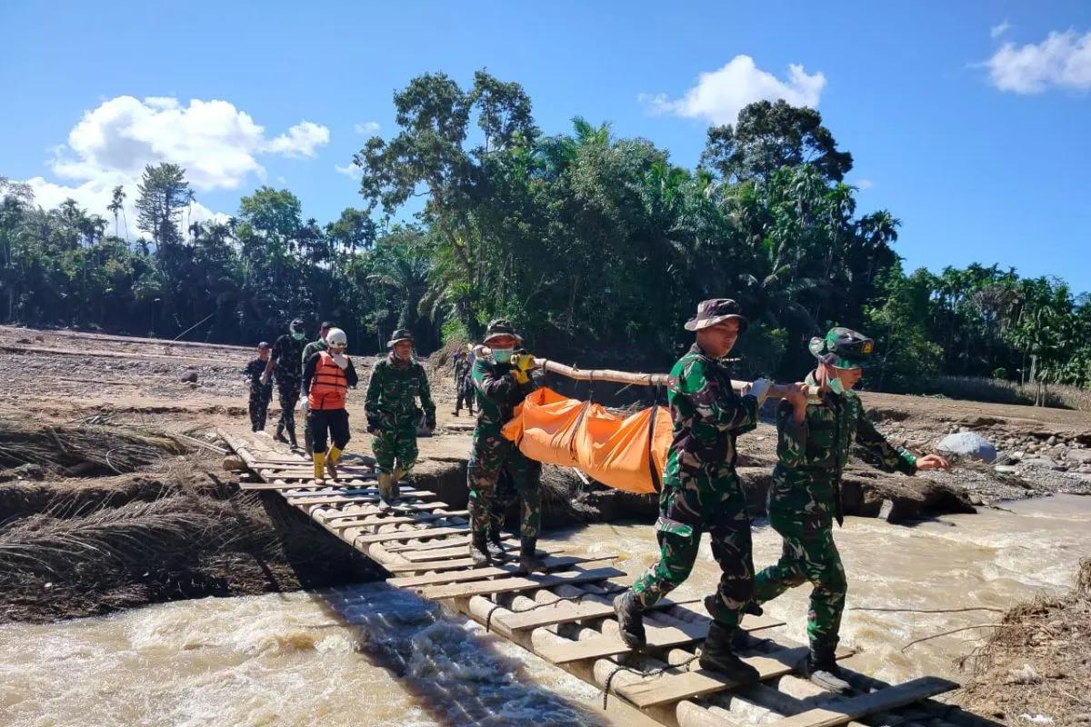 BPBD: Korban Meninggal Akibat Bencana di Agam Bertambah Jadi 180 Orang, 78 Masih Hilang