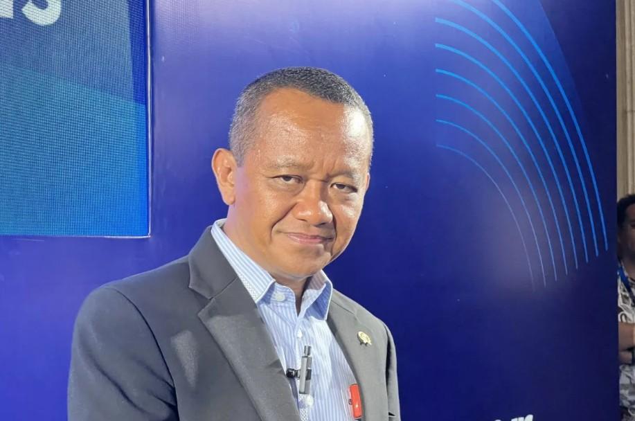 Menteri ESDM Nyatakan Keputusan Proyek Kilang Tuban Akan Ditetapkan Pertengahan Desember 2025