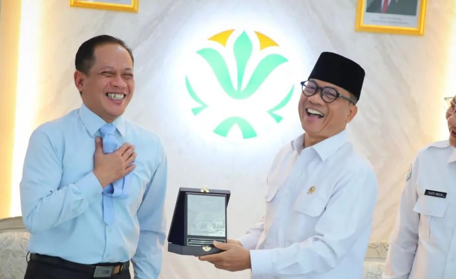 Kementerian Desa dan Kementerian Lingkungan Hidup Sepakat Perkuat Literasi Pengelolaan Sampah di Desa