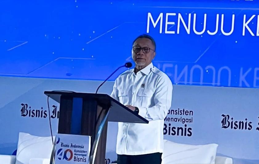 Zulkifli Hasan Tanggapi Hujatan Aksi Gotong Beras: "Yang Penting Korban Bencana Tertolong"