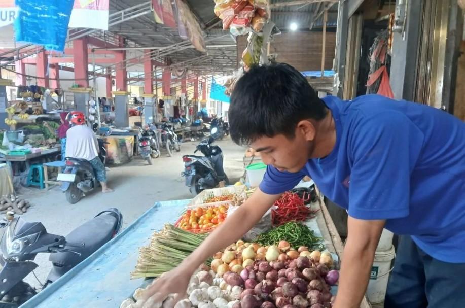 Aktivitas Pasar di Pidie Jaya Mulai Pulih, Harga Barang Masih Tinggi Akibat Akses Terputus