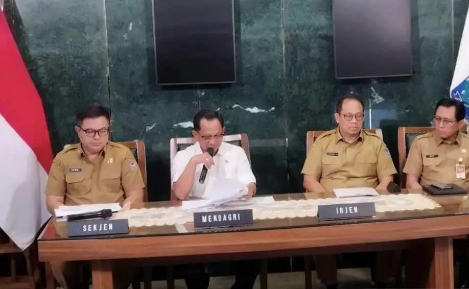 Mendagri Larang Kepala Daerah ke Luar Negeri hingga 15 Januari, Respons atas Bencana dan Cuaca Ekstrem