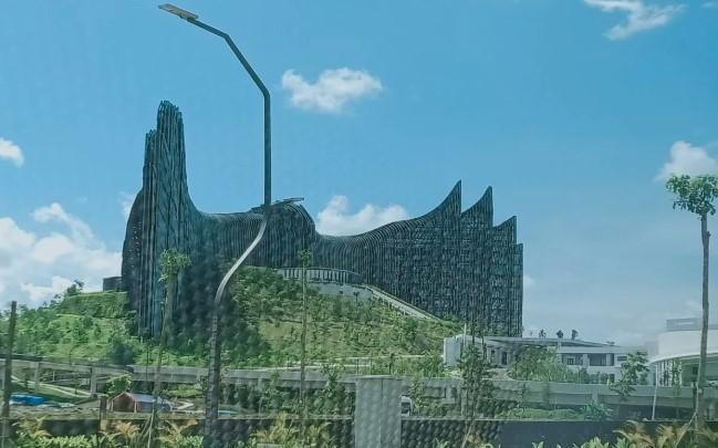 Sarawak Jajaki Investasi dan Koneksi Transportasi ke IKN, Siapkan Maskapai Air Borneo Mulai 2026