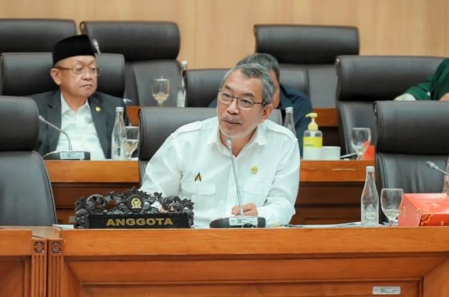 Alfons Manibui Desak Pemerintah Tingkatkan DBH Migas untuk Pemerataan dan Keadilan Fiskal Daerah