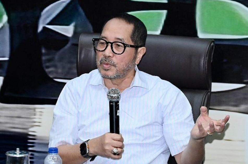 DPR Desak Menteri Kehutanan Ungkap 12 Perusahaan Diduga Penyebab Banjir Bandang di Sumatra