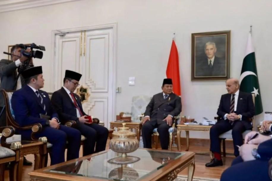 Presiden Prabowo Diterima Hangat di Pakistan, Terima Penghargaan Tertinggi dan Sepakati Kerja Sama Strategis
