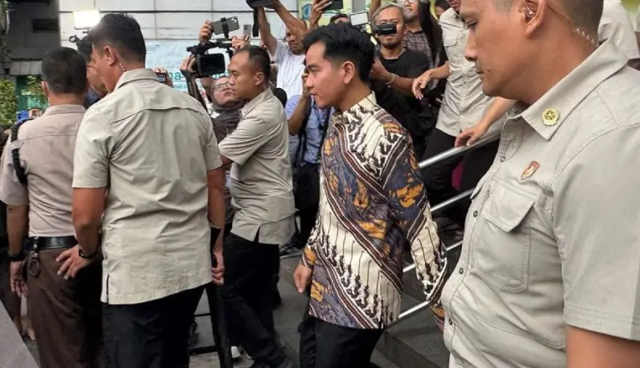 Wapres Gibran Kunjungi Korban Kecelakaan Mobil MBG di Jakarta Utara, Desak Penyelidikan Menyeluruh