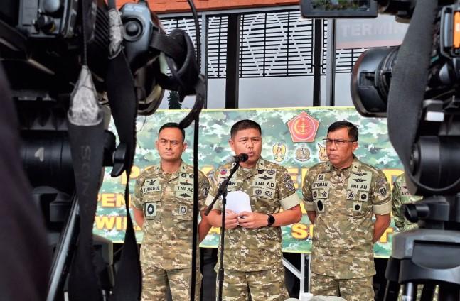 TNI Sudah Distribusikan 2.190 Ton Bantuan Logistik ke Sumatera, 76 Alutsista Masih Aktif Beroperasi