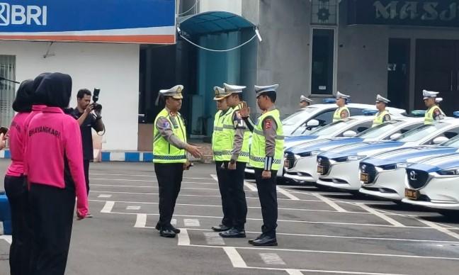 Korlantas Polri Kerahkan 55 Personel Evaluasi Layanan Darurat Dokumen Lalu Lintas di Wilayah Bencana