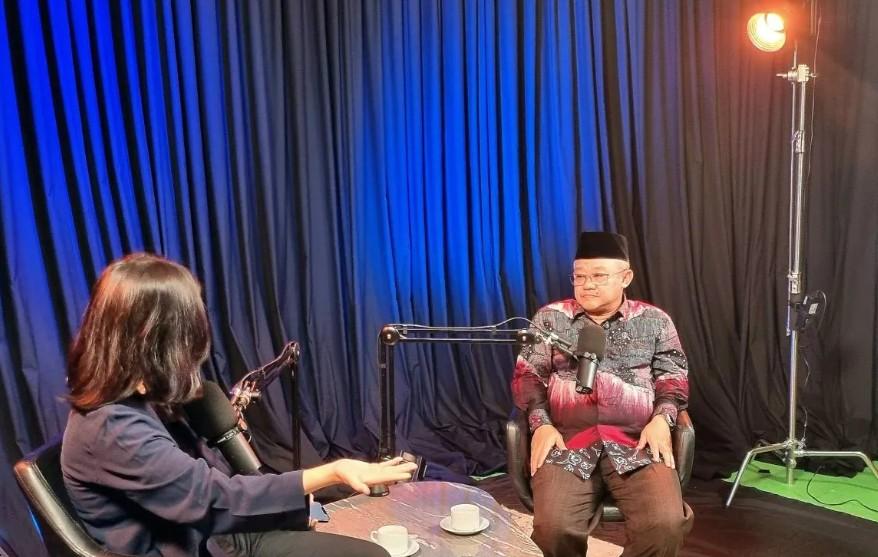 Pemerintah Naikkan Insentif Guru Honorer Menjadi Rp400 Ribu per Bulan Mulai 2026