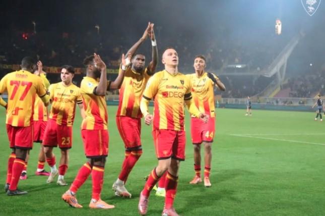 Gol Tunggal Nikola Stulic Bawa Lecce Kalahkan Pisa dan Naik ke Peringkat 13 Klasemen
