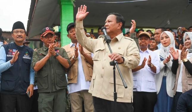 Prabowo Tegaskan Pemerintah Mulai Tertibkan Pembalakan Liar Penyebab Banjir di Sumatera