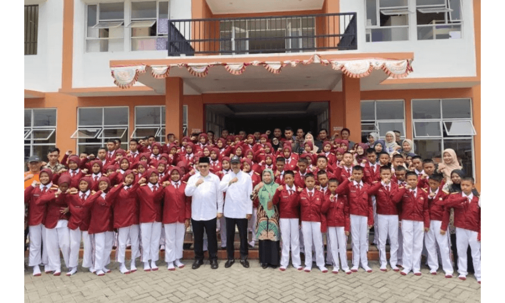 Mensos Apresiasi Sekolah Rakyat Probolinggo, Jadi Percontohan Nasional untuk Pendidikan Anak Prasejahtera