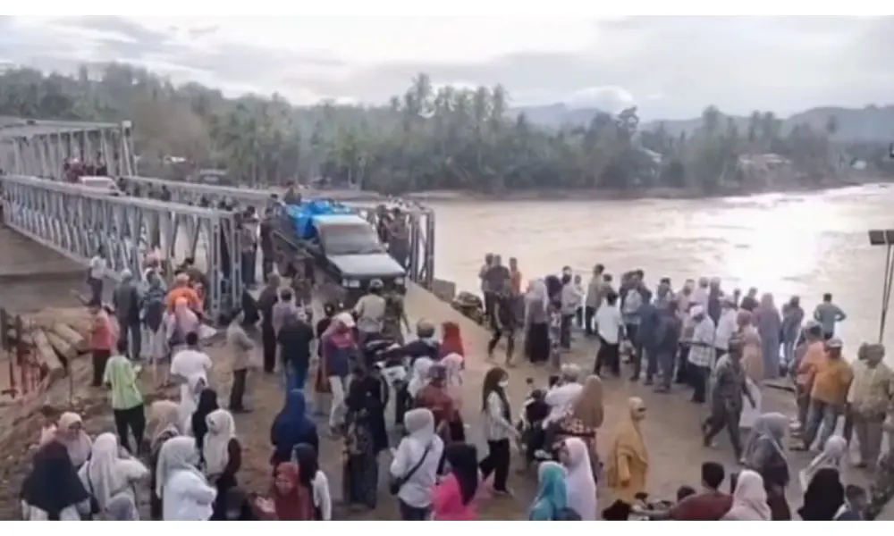 Akses Bireuen - Aceh Tengah Kembali Terhubung, Jembatan Bailey Rampung Dipasang di Teupin Mane