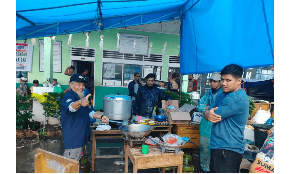 Dinsos Agam: 16 Dapur Umum Masih Aktif Layani Pengungsi Bencana Hidrometeorologi