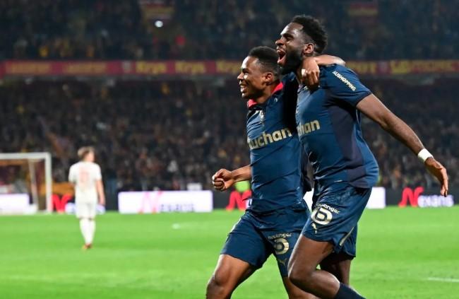 Lens Rebut Puncak Klasemen Ligue 1, Lille Menang Dramatis atas Auxerre dalam Laga Penuh Kartu Merah