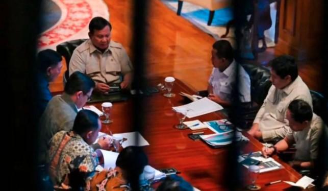 Presiden Prabowo Memerintahkan Hunian Sementara dan Tetap bagi Pengungsi Sumatera Segera Rampung