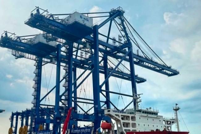 TPK Koja Sambut Peralatan Baru Ramah Lingkungan, Pelindo Fokus Tingkatkan Efisiensi dan Daya Saing Logistik Nasional
