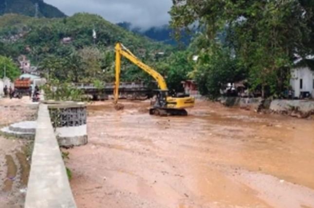 Kementerian PU Percepat Pemulihan Banjir dan Longsor di Sibolga, 131 Titik Sudah Ditangani