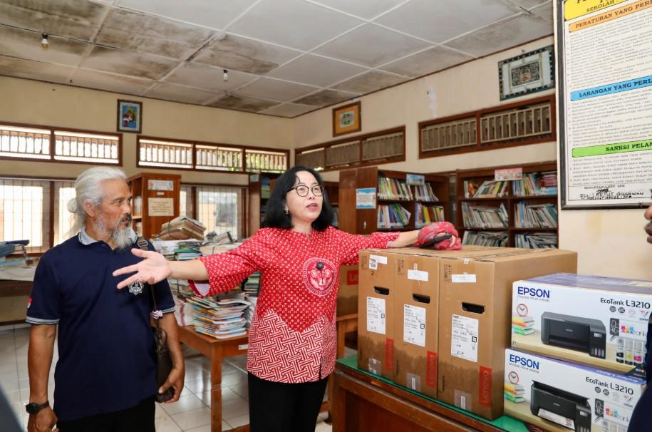 Wakil Ketua Komisi X DPR Soroti Ancaman Penambangan Pasir yang Merusak SMPN 3 Bebandem Bali